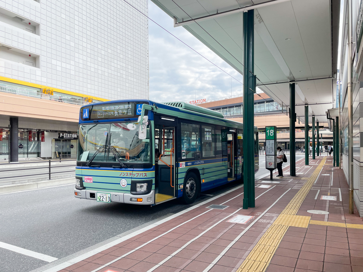 241101_01_happyfamilyride.jpg