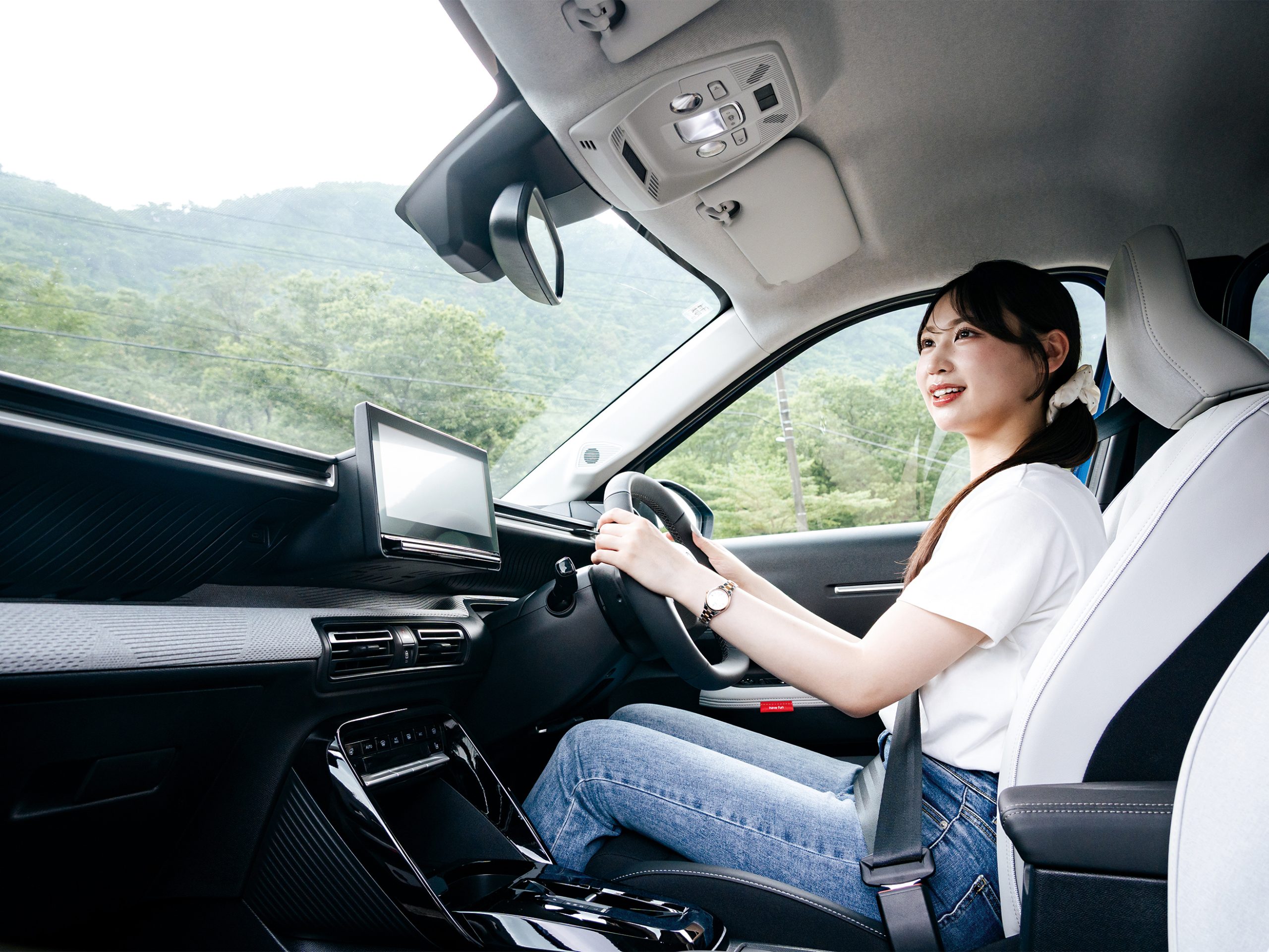[オーレドライビングレポート]フレンチセンスが光る『CITROËN』のNEW C3 HYBRIDで快適にドライブ！